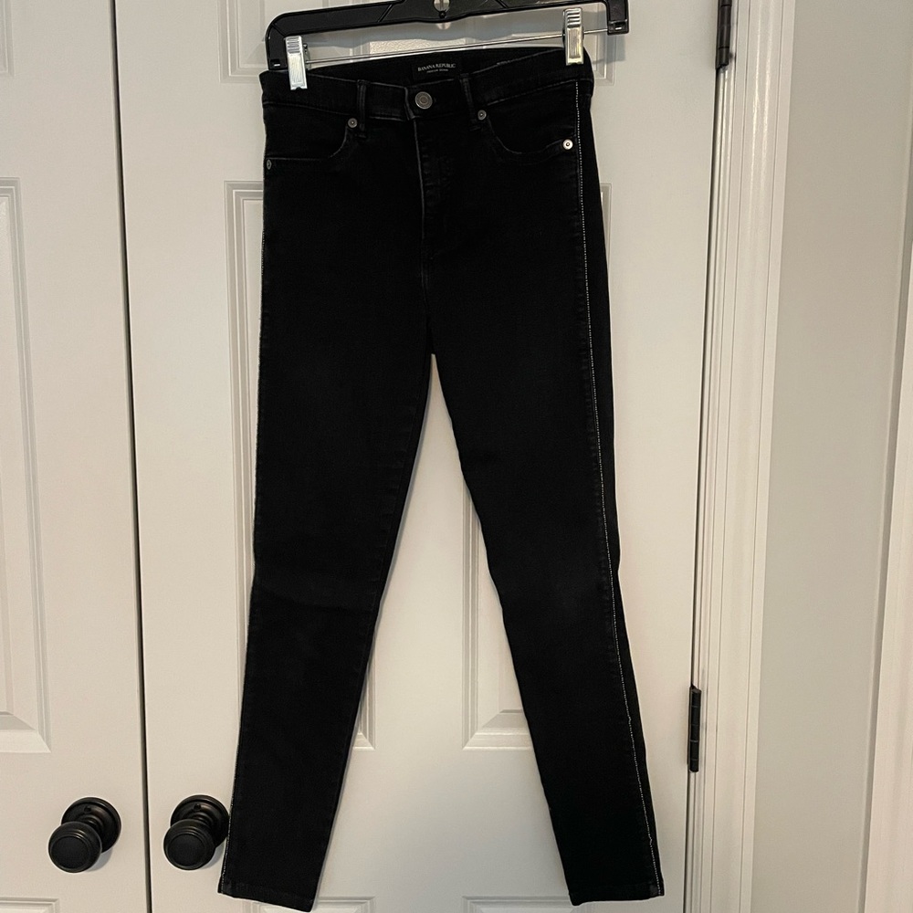 Banana Republic Premium Denim High Rise Black, studded side stripe, size 25